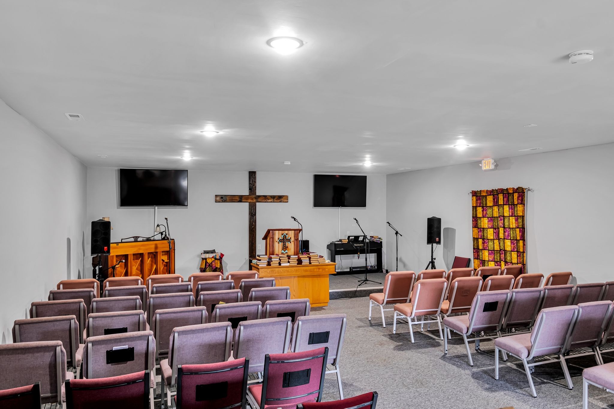 1213 W Gaines Street Lawrenceburg TN 38464