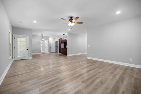 195 Hamilton Court Manchester TN 37355