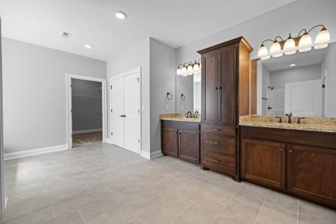 195 Hamilton Court Manchester TN 37355
