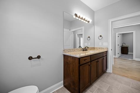 195 Hamilton Court Manchester TN 37355
