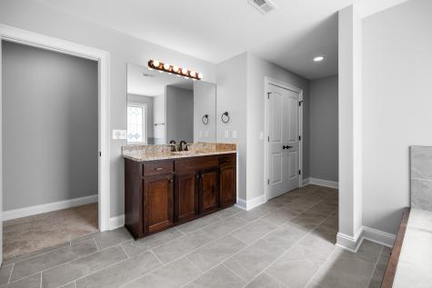 195 Hamilton Court Manchester TN 37355