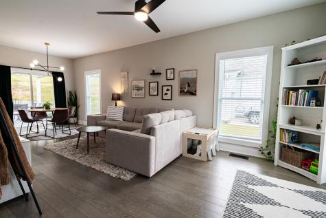 30 Sycamore Rdg, W Burns TN 37029