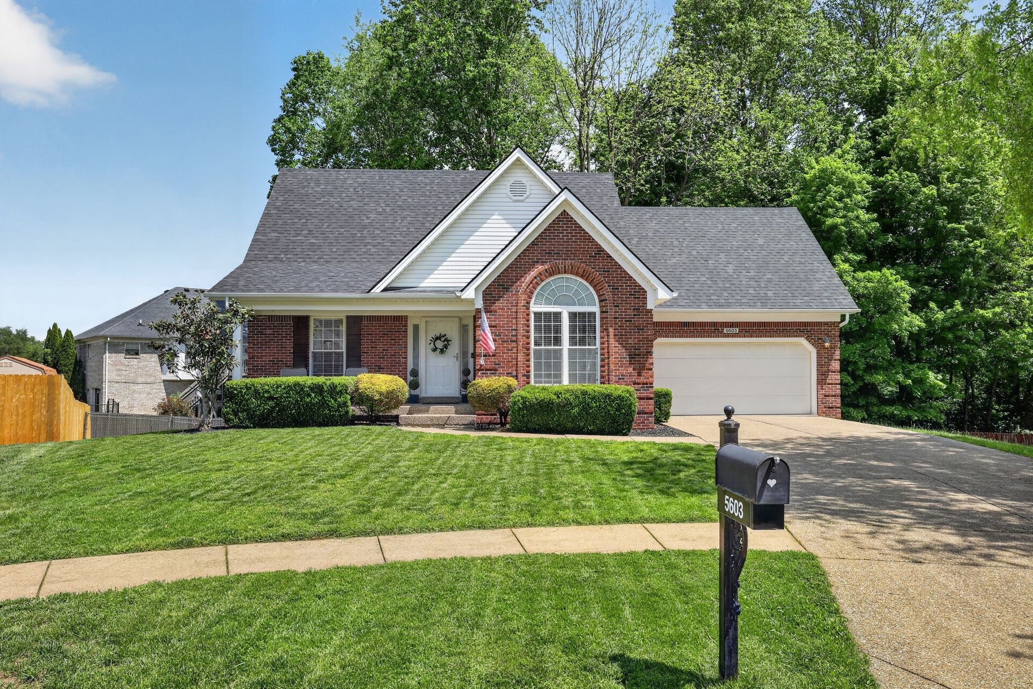 5603 Pleasure Court Louisville KY 40272