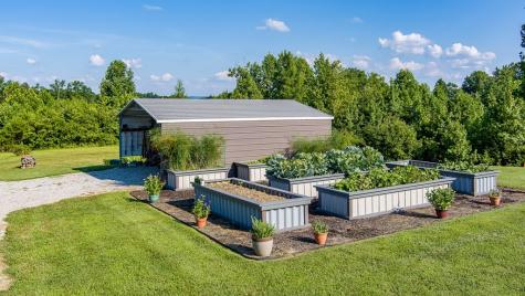 171 Lakeview Circle Byrdstown TN 38549
