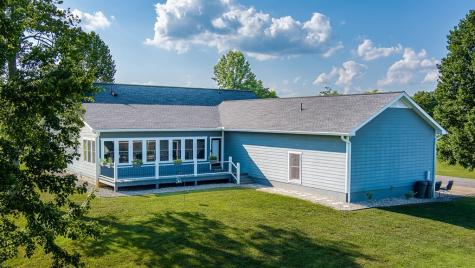 171 Lakeview Circle Byrdstown TN 38549
