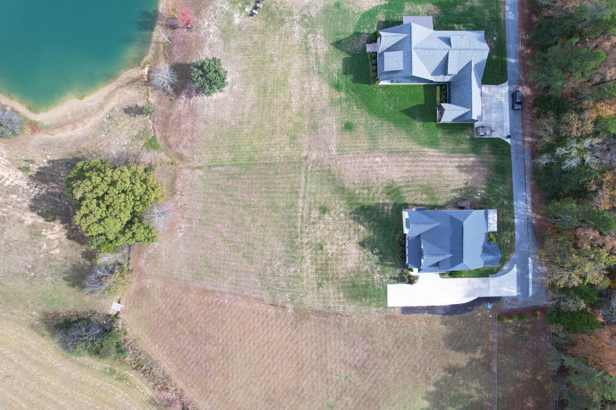 7407 Pond View Harrison TN 37341