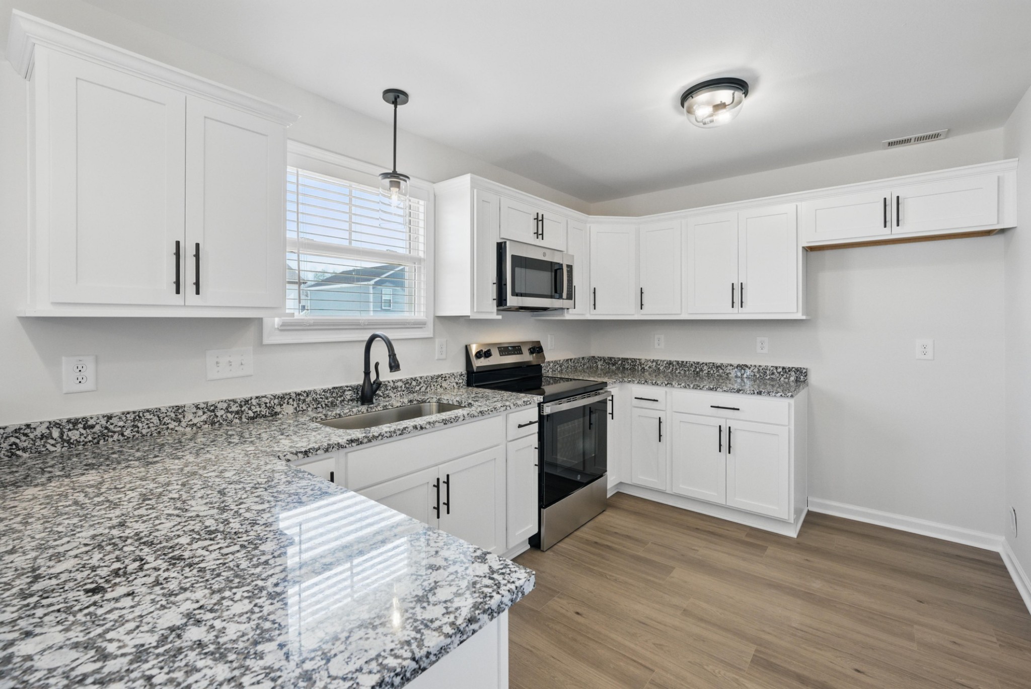 180 Quarry Ridge Road Clarksville TN 37043