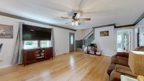 4648 31 Hwy, W Cottontown TN 37048