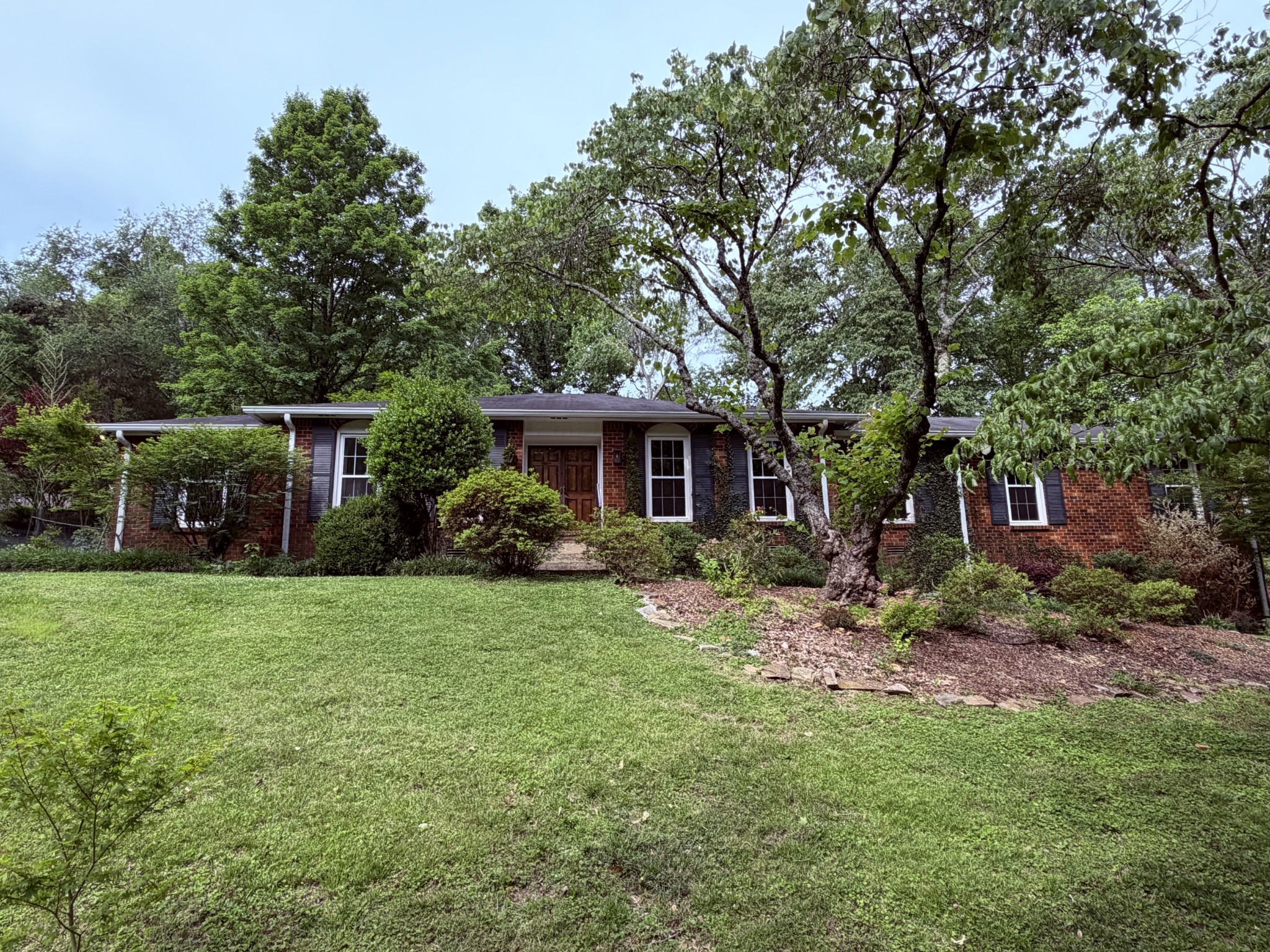 2016 Sunny Side Drive Brentwood TN 37027