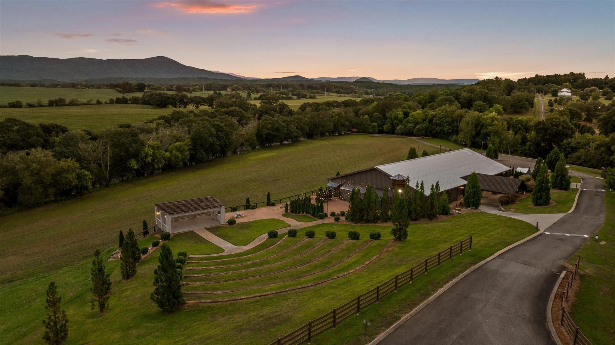 1020 Thomas Road Benton TN 37307