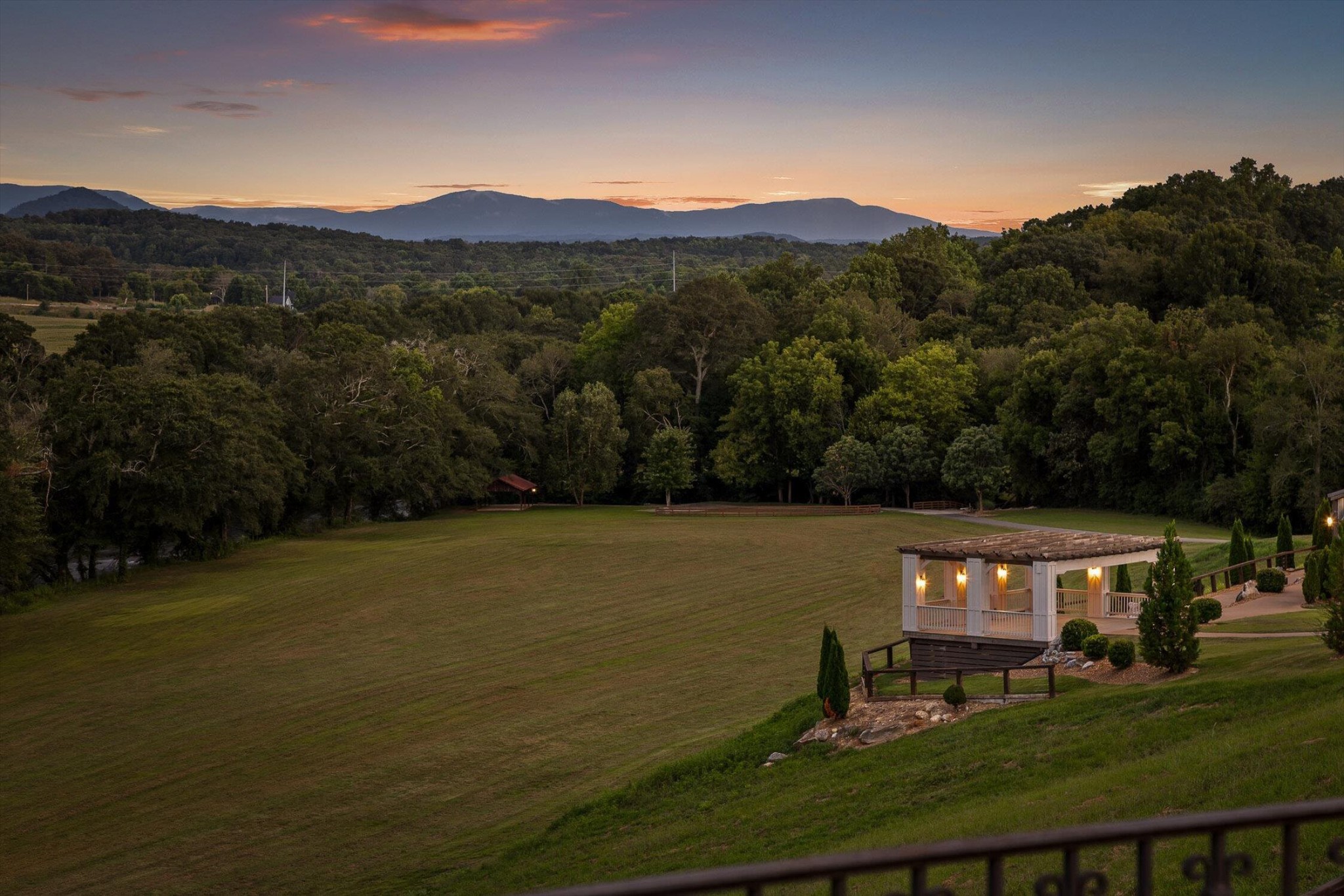 1020 Thomas Road Benton TN 37307
