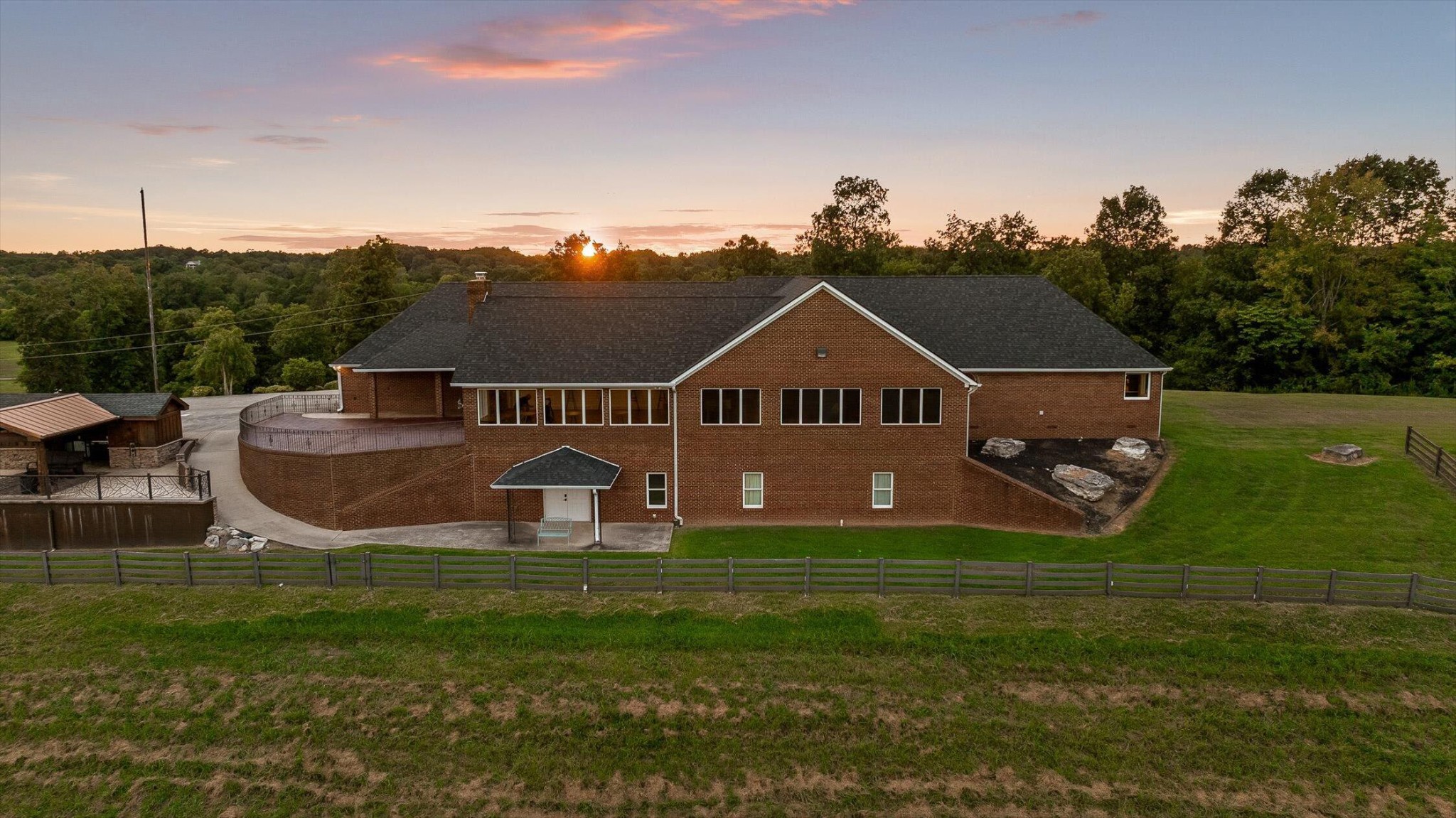 1020 Thomas Road Benton TN 37307