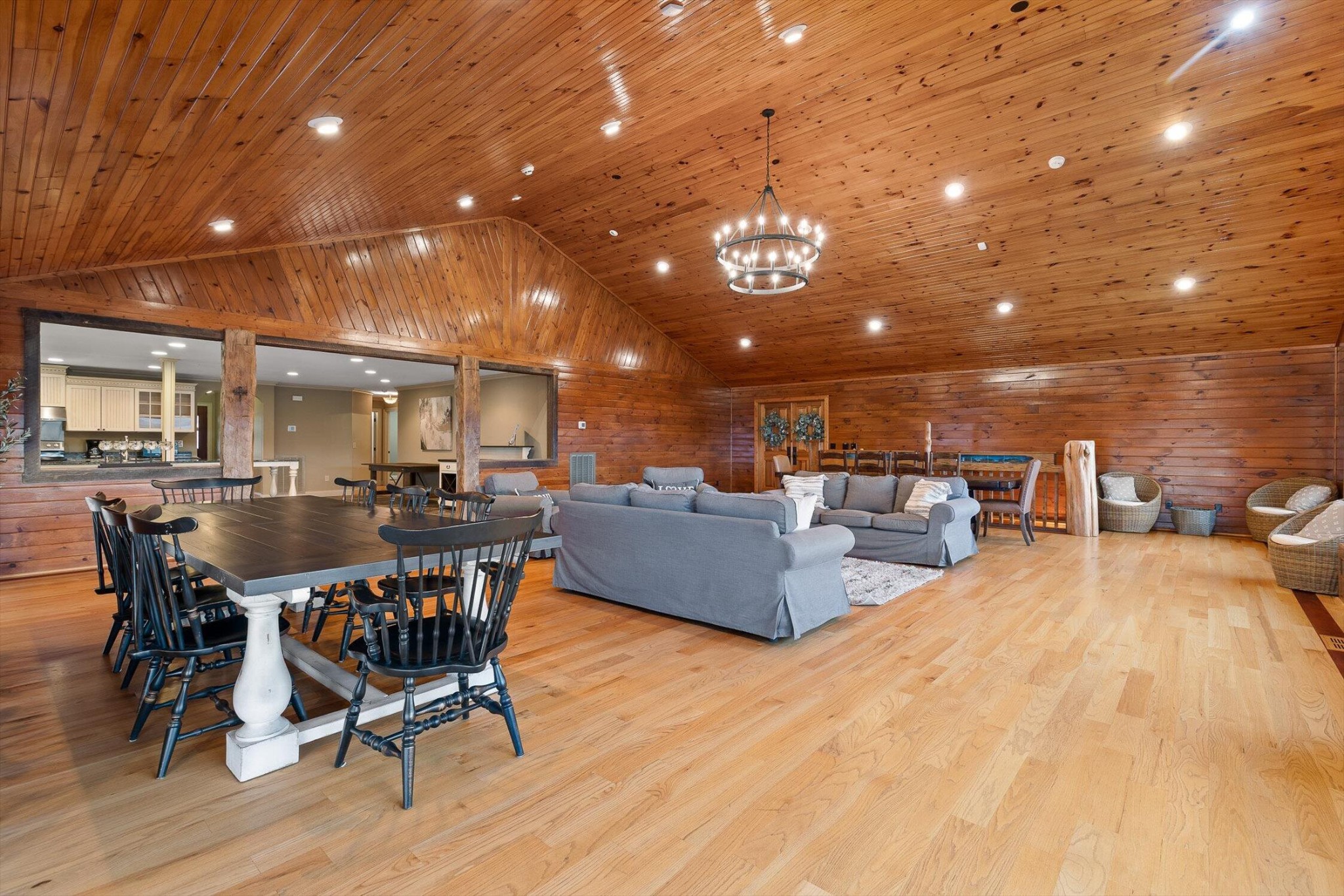 1020 Thomas Road Benton TN 37307