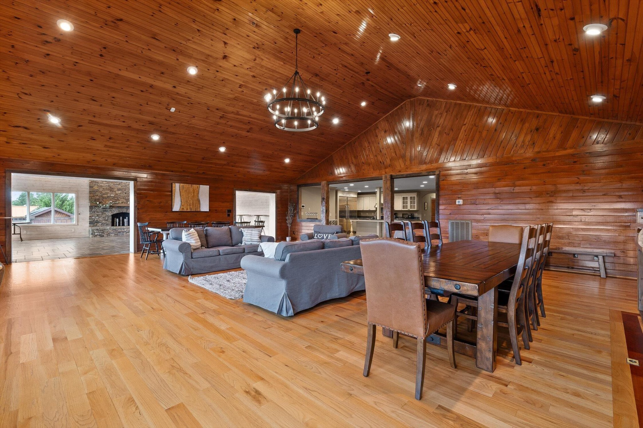 1020 Thomas Road Benton TN 37307