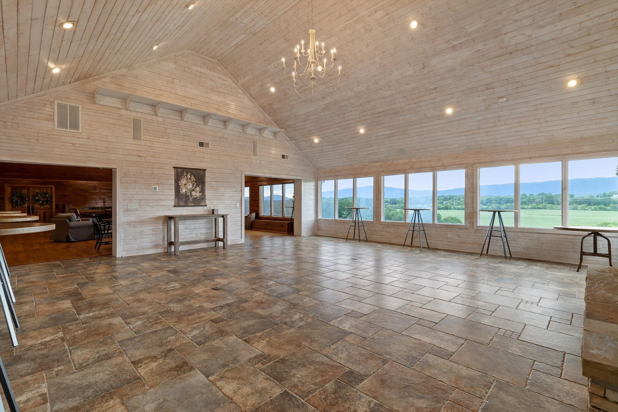 1020 Thomas Road Benton TN 37307