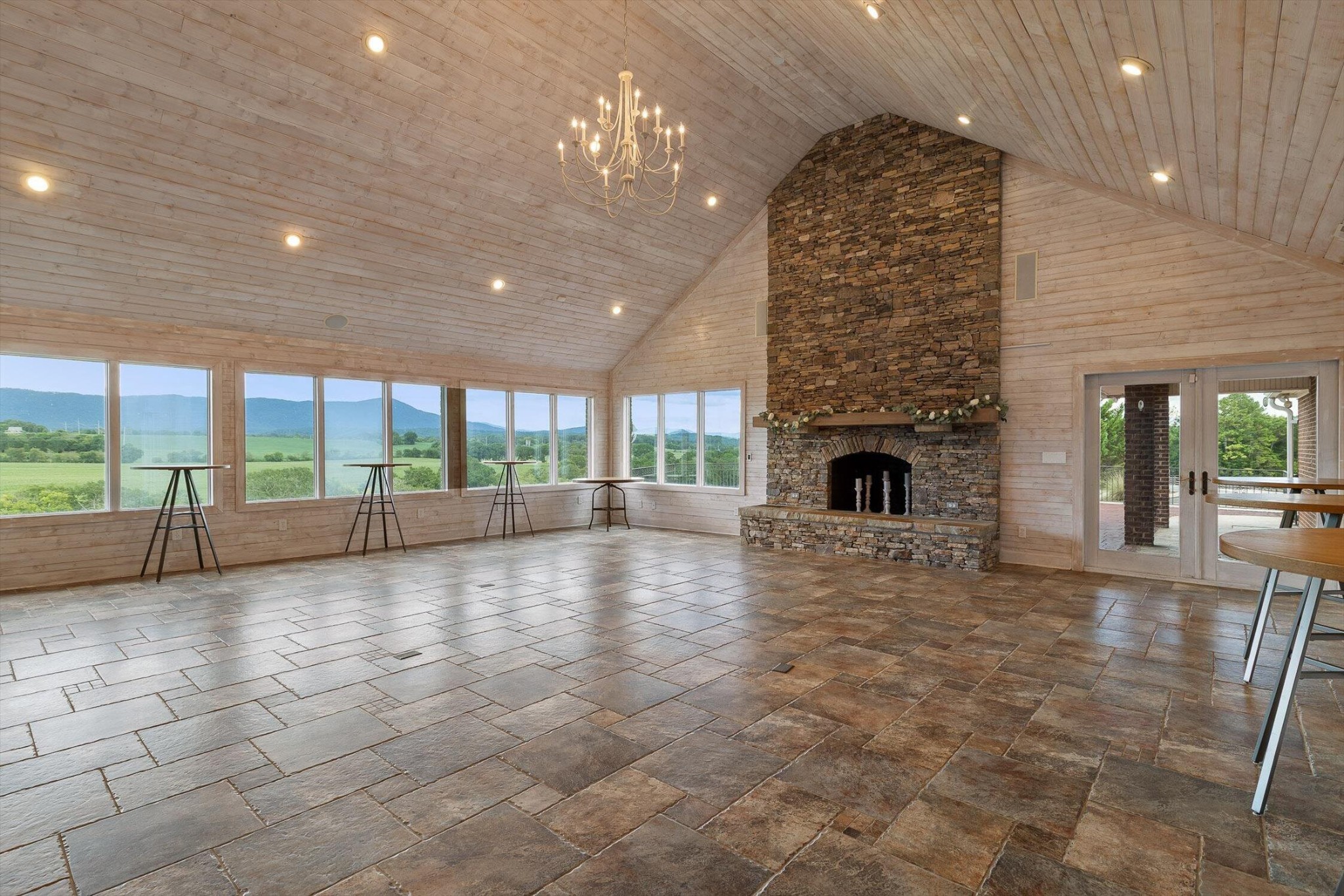 1020 Thomas Road Benton TN 37307