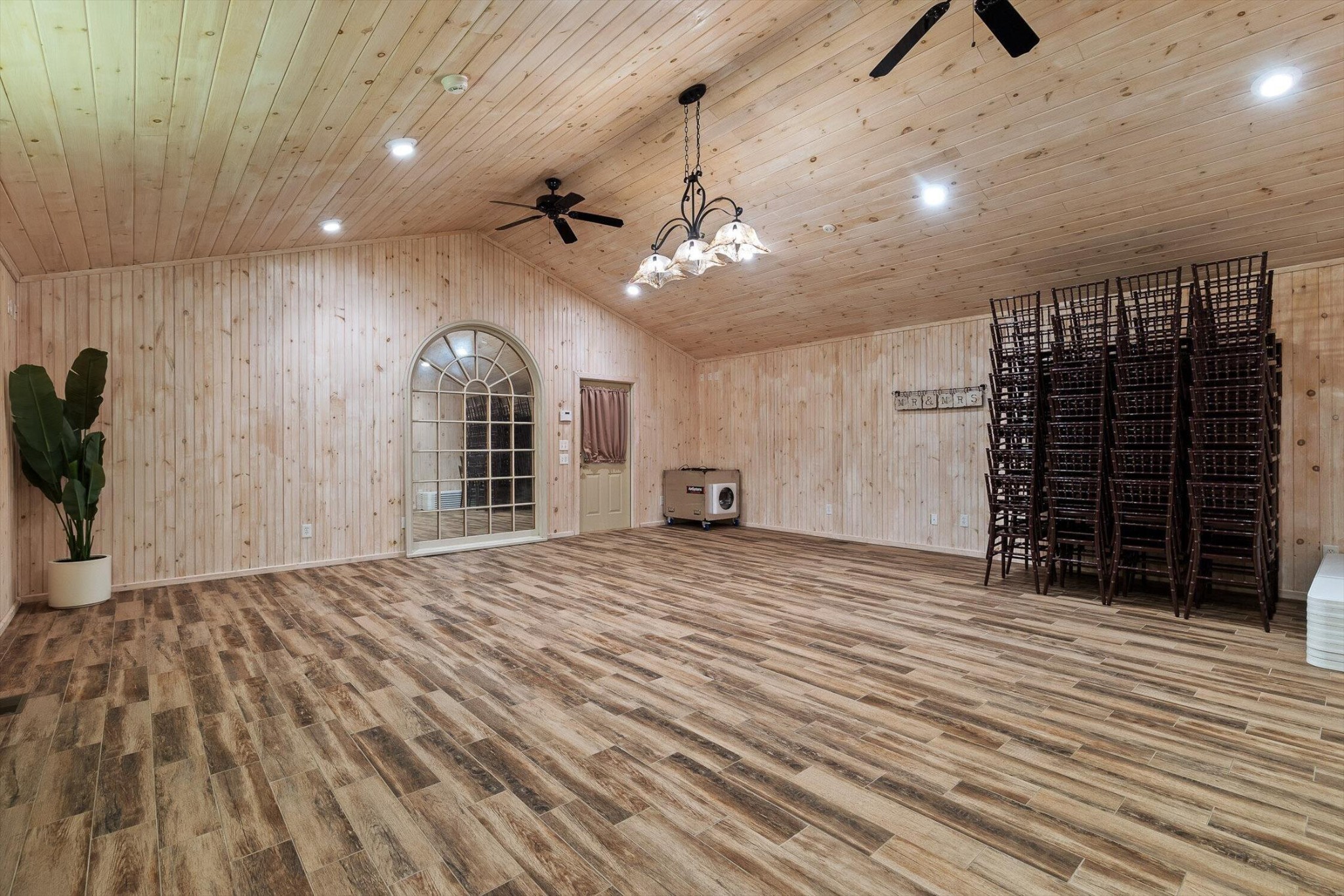 1020 Thomas Road Benton TN 37307