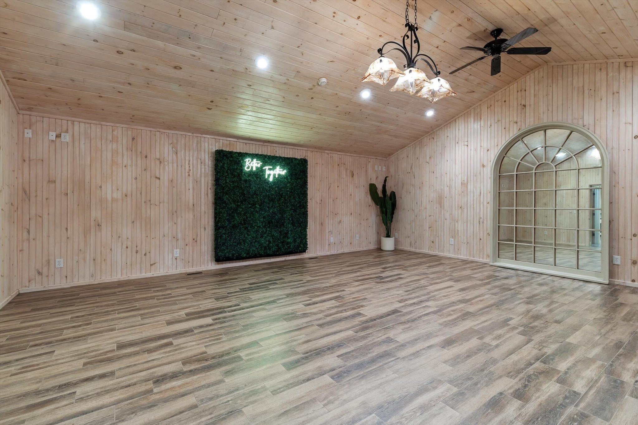 1020 Thomas Road Benton TN 37307