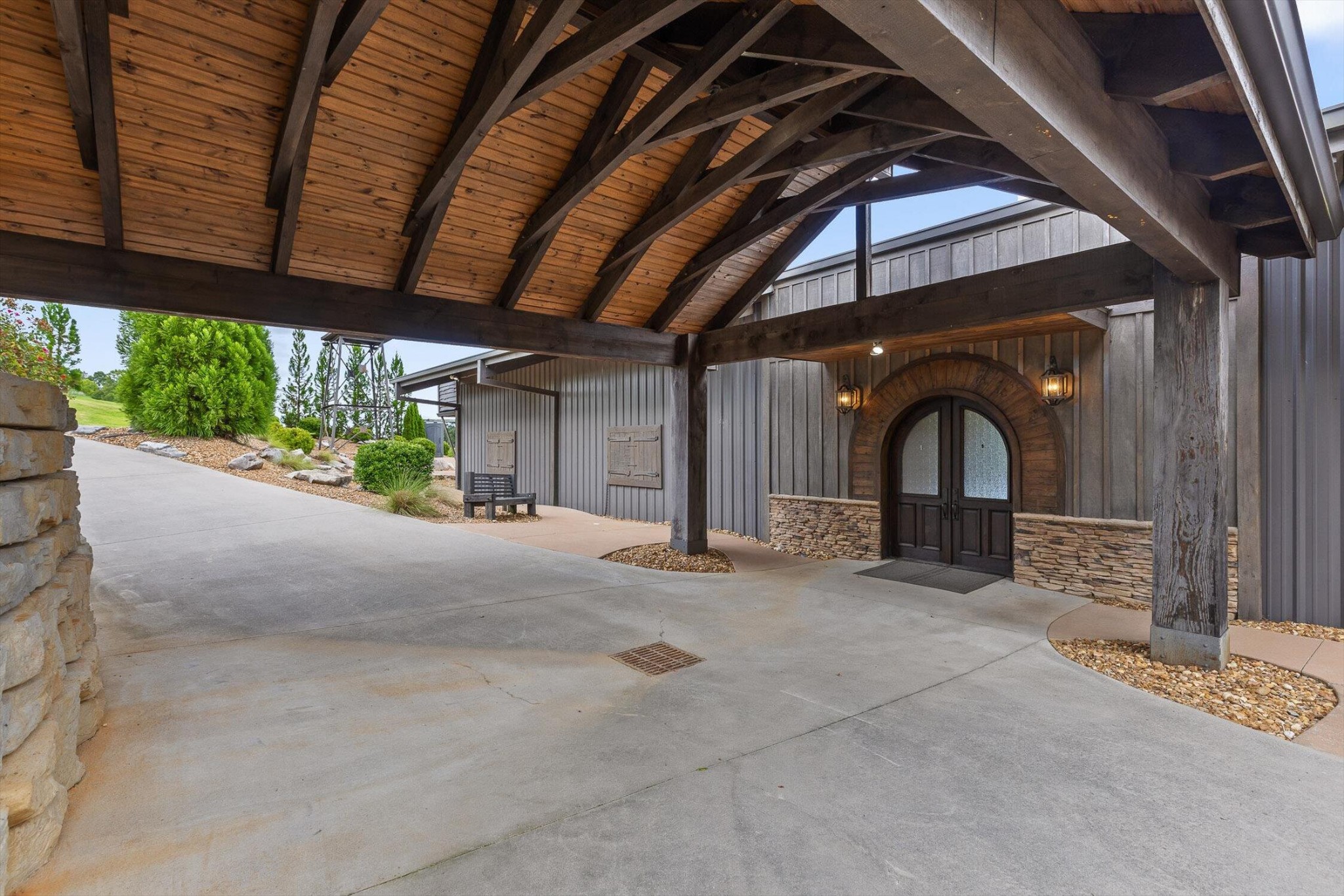 1020 Thomas Road Benton TN 37307
