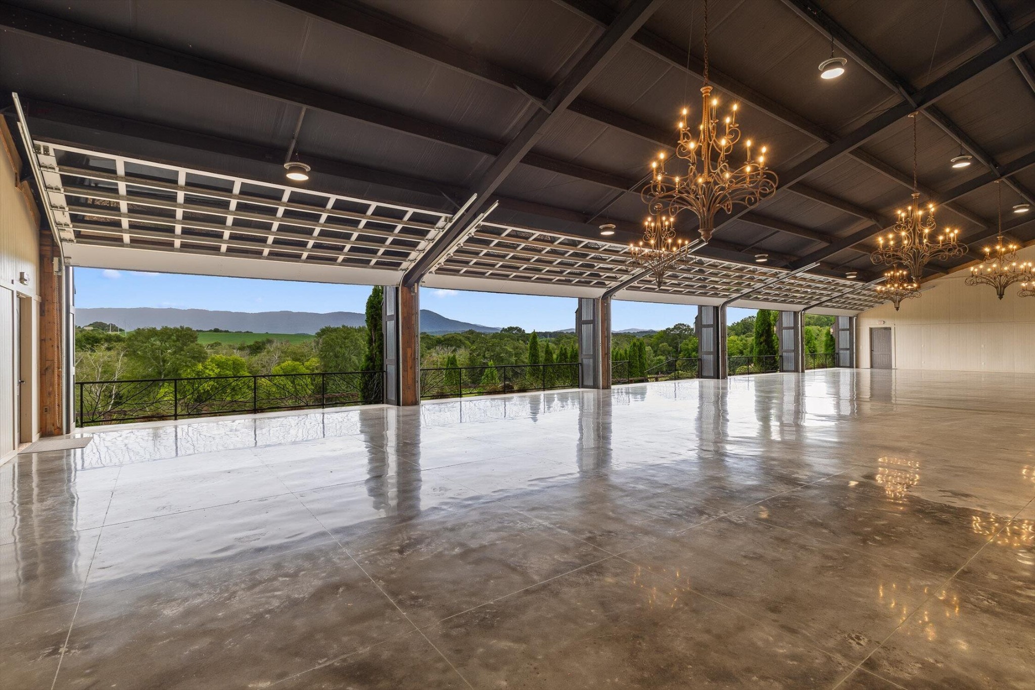 1020 Thomas Road Benton TN 37307
