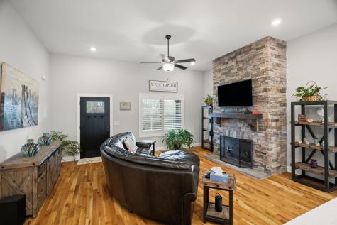 1042 Abagail Way Greenbrier TN 37073