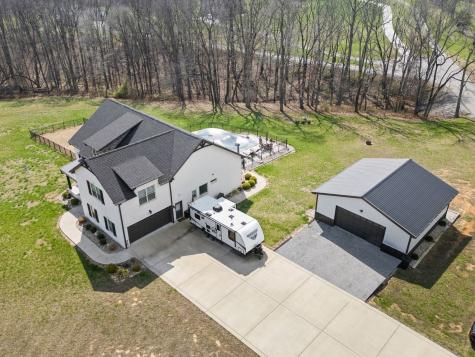 1042 Abagail Way Greenbrier TN 37073