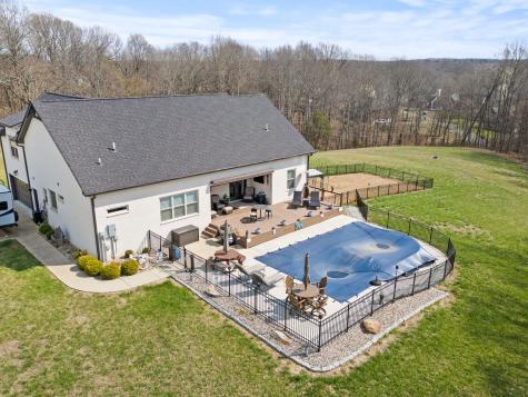 1042 Abagail Way Greenbrier TN 37073