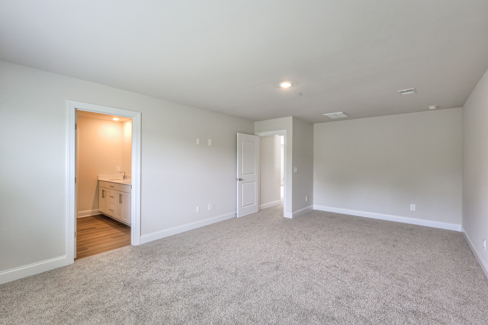 1956 Mahala Drive Hermitage TN 37076