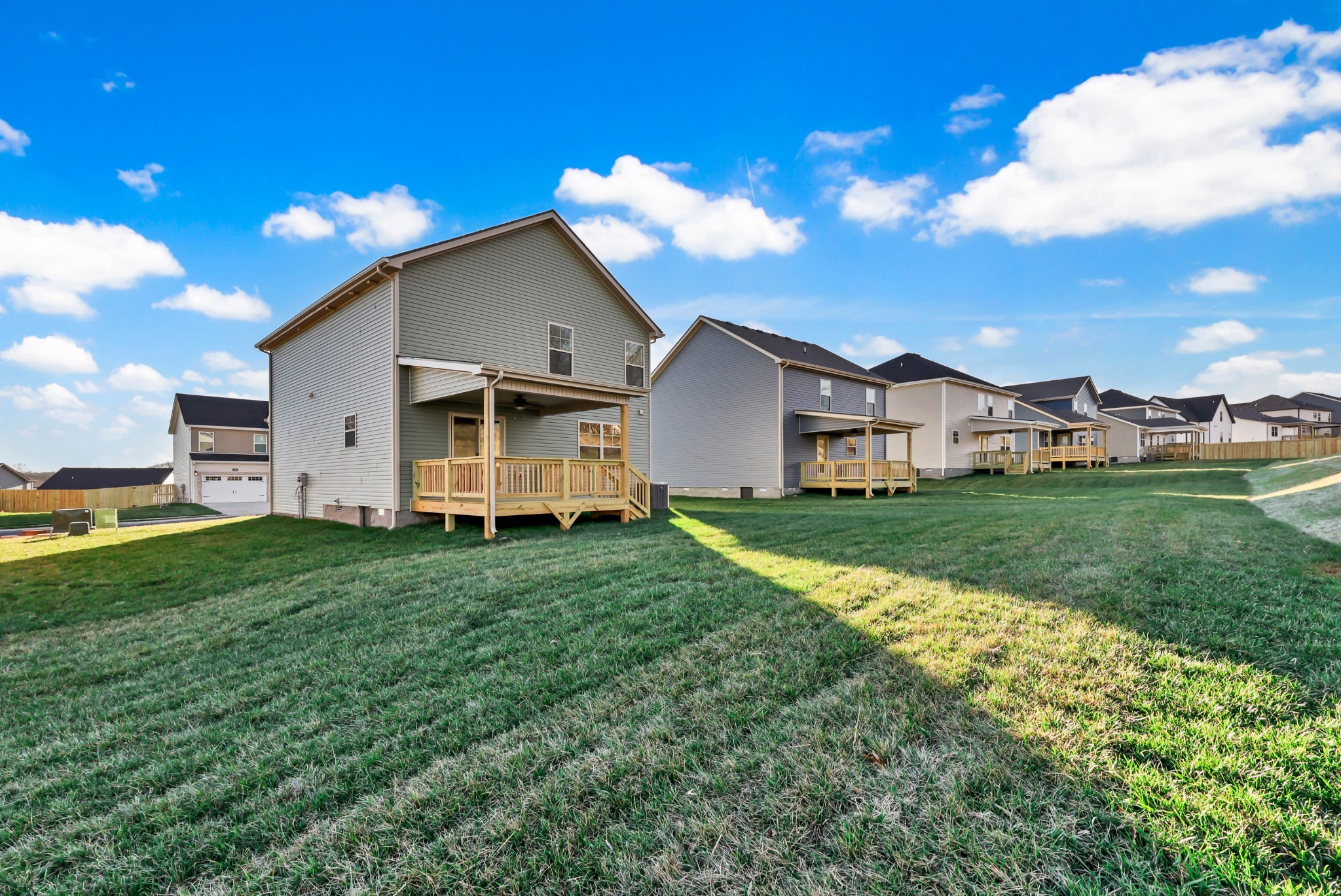 335 Cardinal Creek Clarksville TN 37040