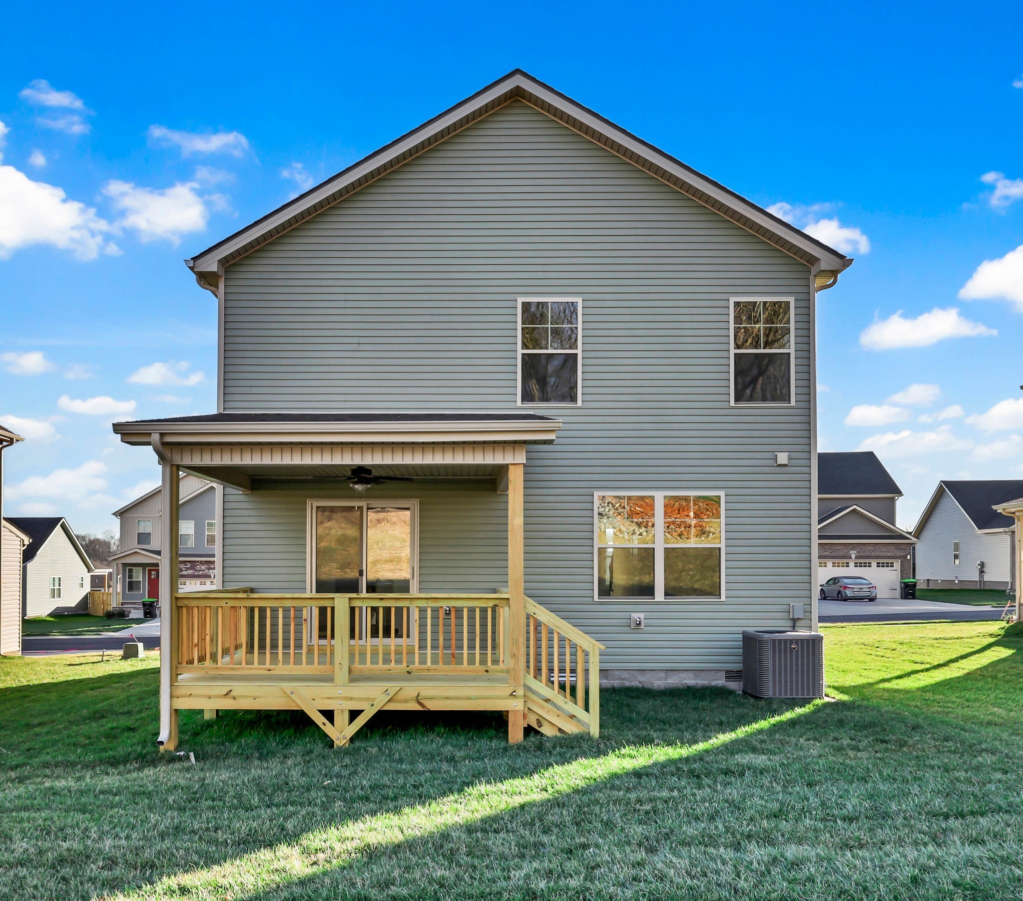335 Cardinal Creek Clarksville TN 37040