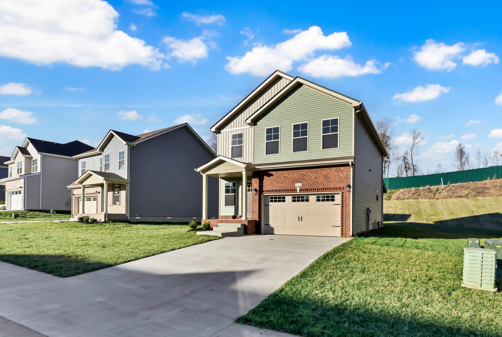 335 Cardinal Creek Clarksville TN 37040