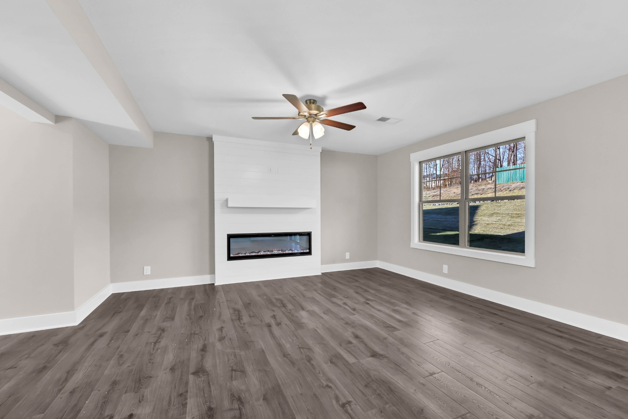 335 Cardinal Creek Clarksville TN 37040