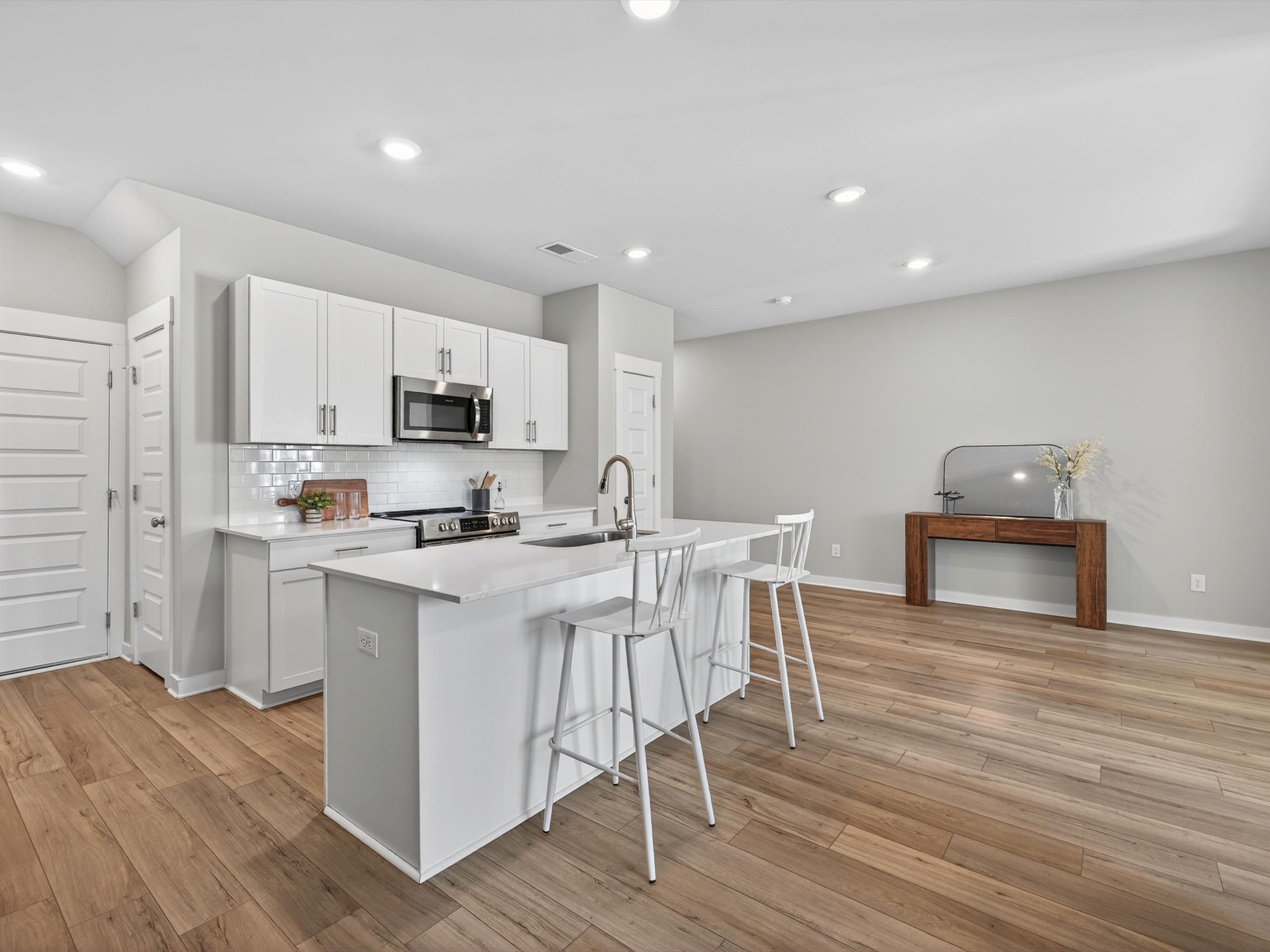 2166 Nectar Lane Columbia TN 38401