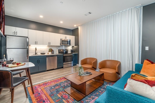 50 Music Sq, W Nashville TN 37203