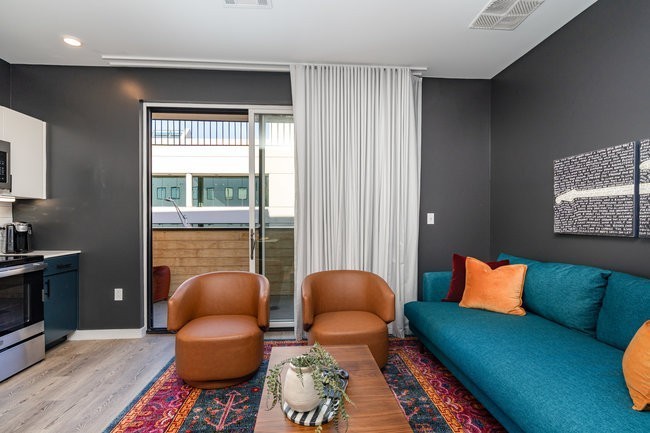 50 Music Sq, W Nashville TN 37203