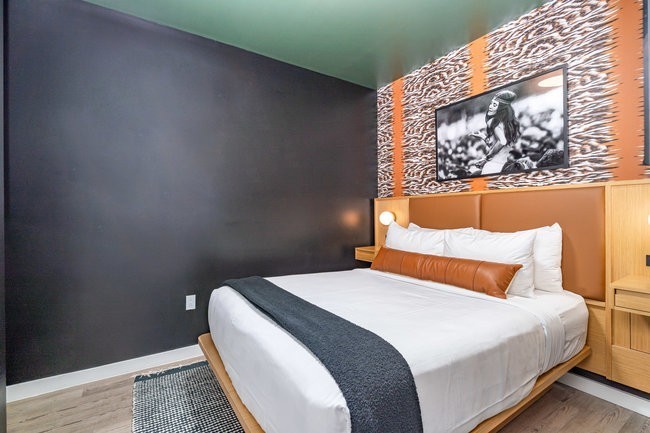50 Music Sq, W Nashville TN 37203