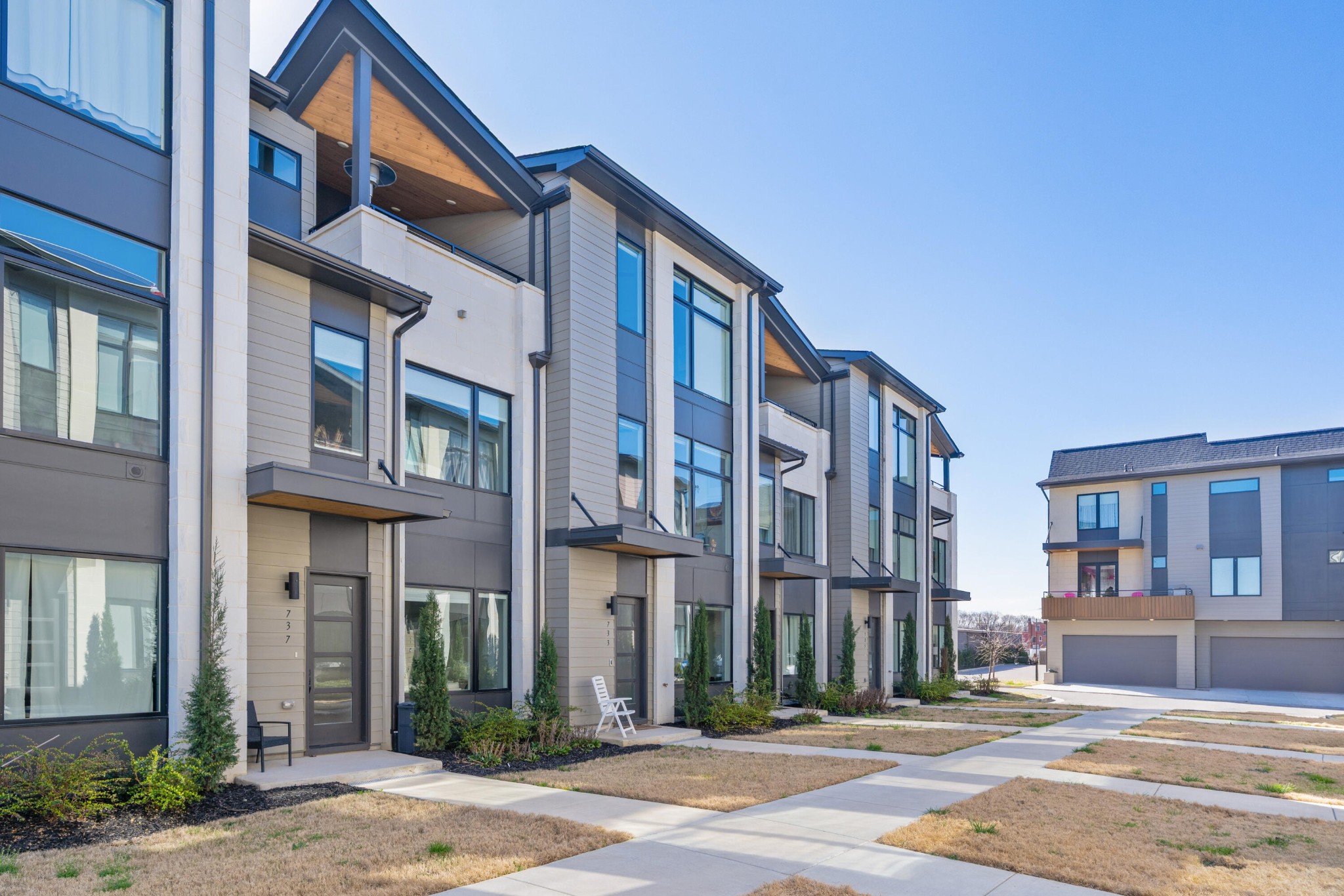 737 Burnside Place Chattanooga TN 37408