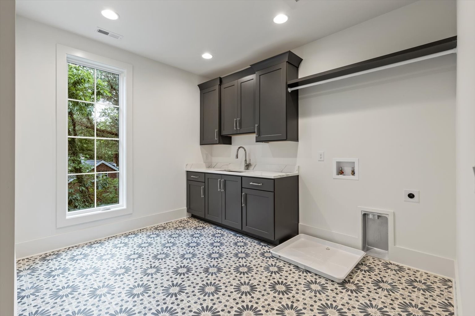 438 Lynnwood Boulevard Nashville TN 37205