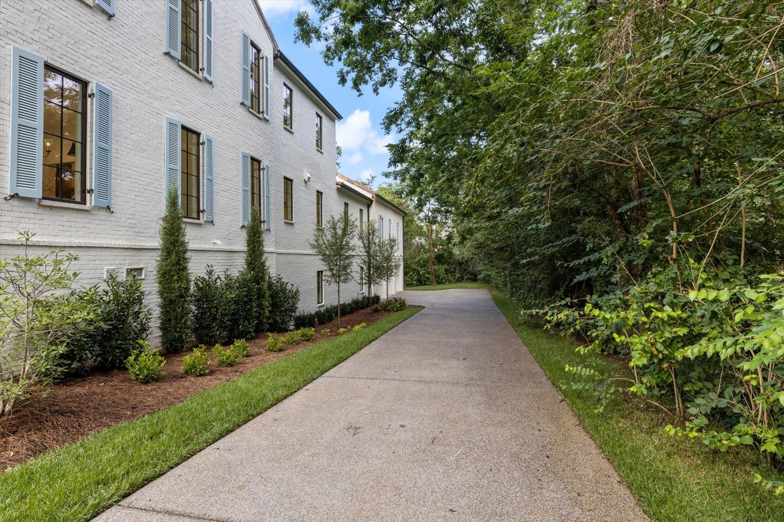 438 Lynnwood Boulevard Nashville TN 37205