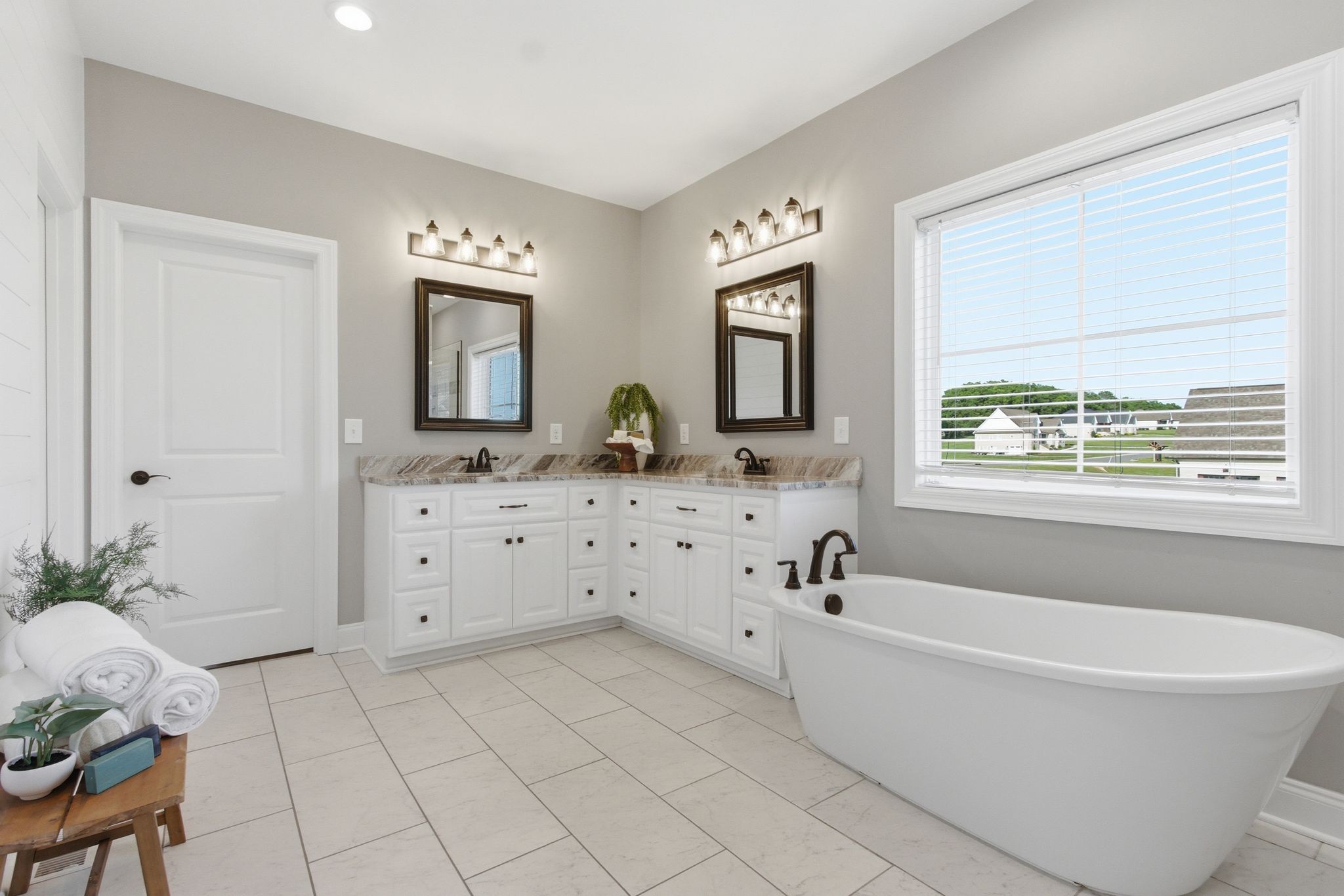 8006 Traditions Lane Columbia TN 38401