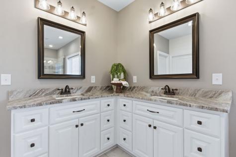 8006 Traditions Lane Columbia TN 38401