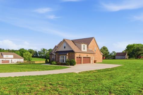 8006 Traditions Lane Columbia TN 38401