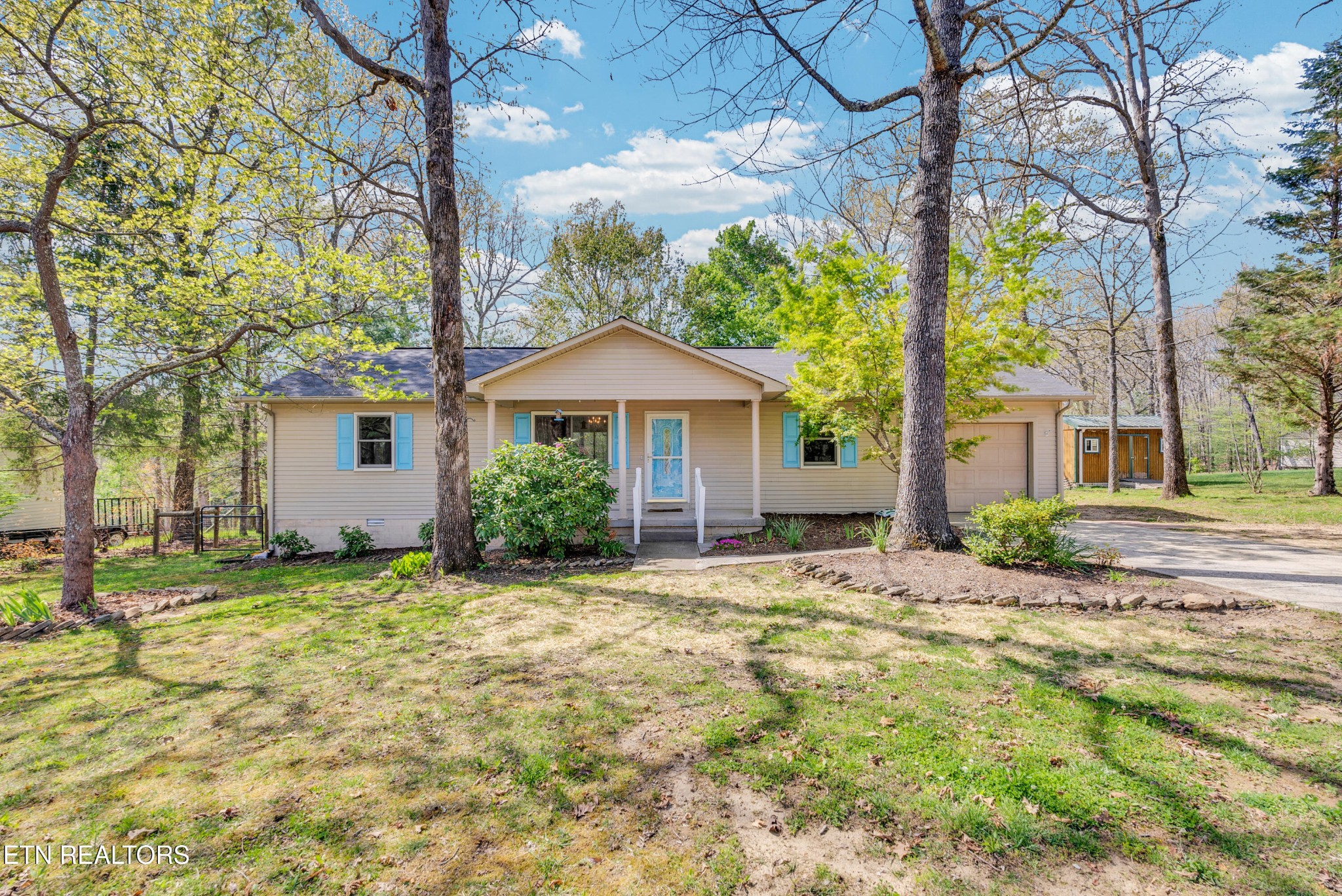 1954 Spruce Loop Crossville TN 38555