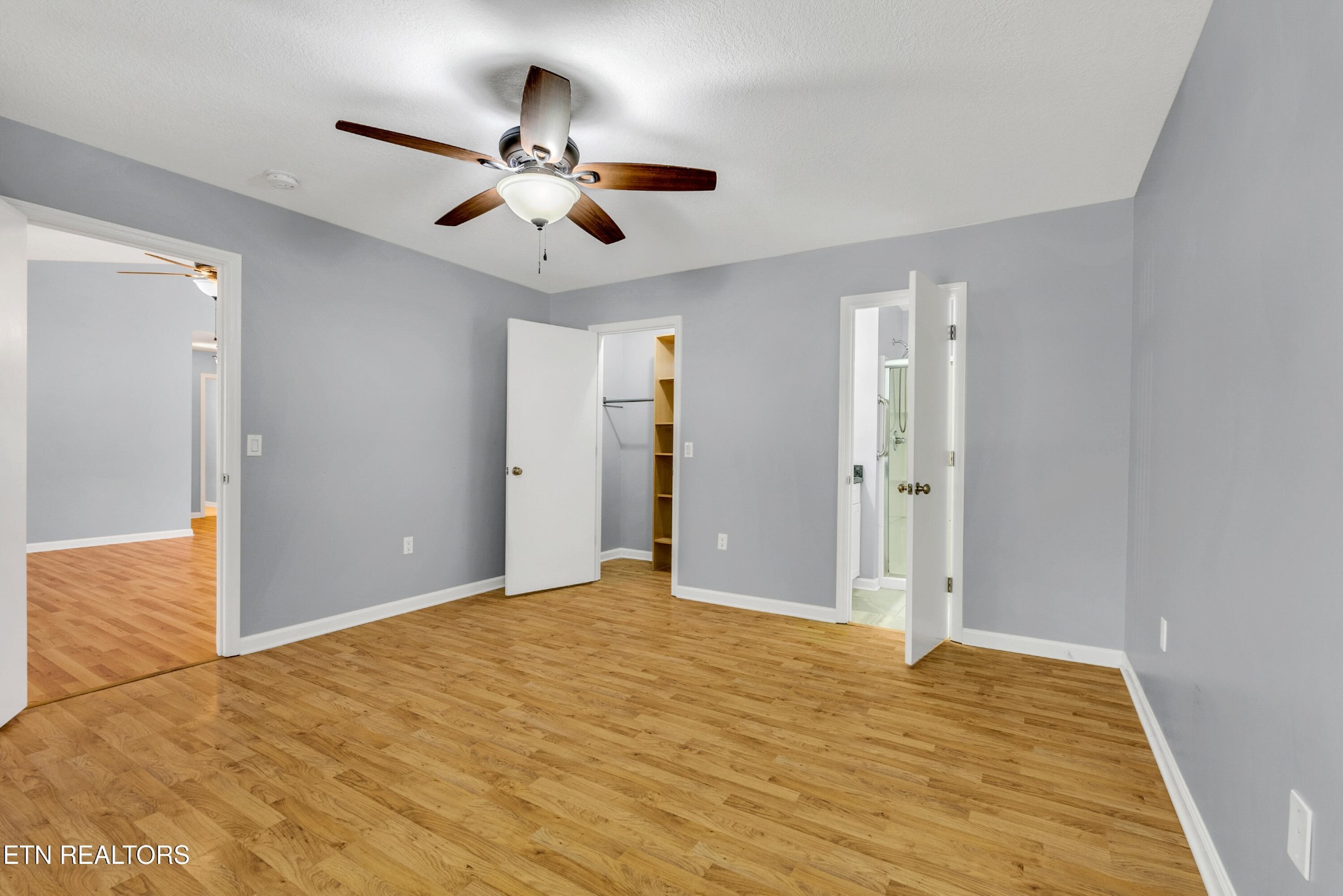 1954 Spruce Loop Crossville TN 38555