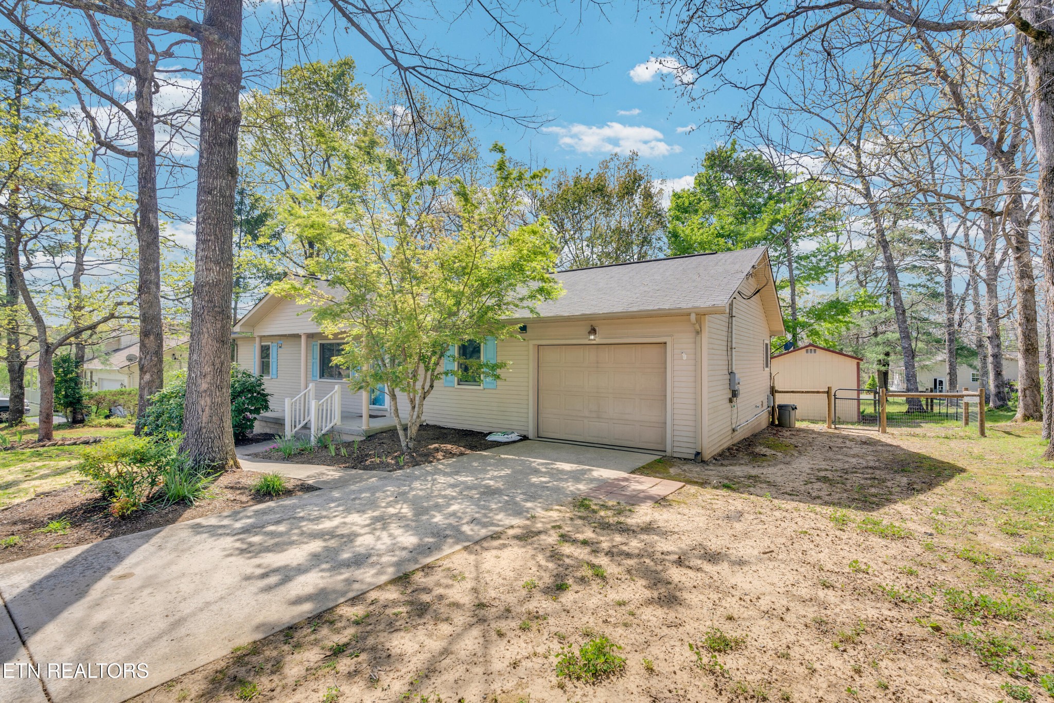 1954 Spruce Loop Crossville TN 38555