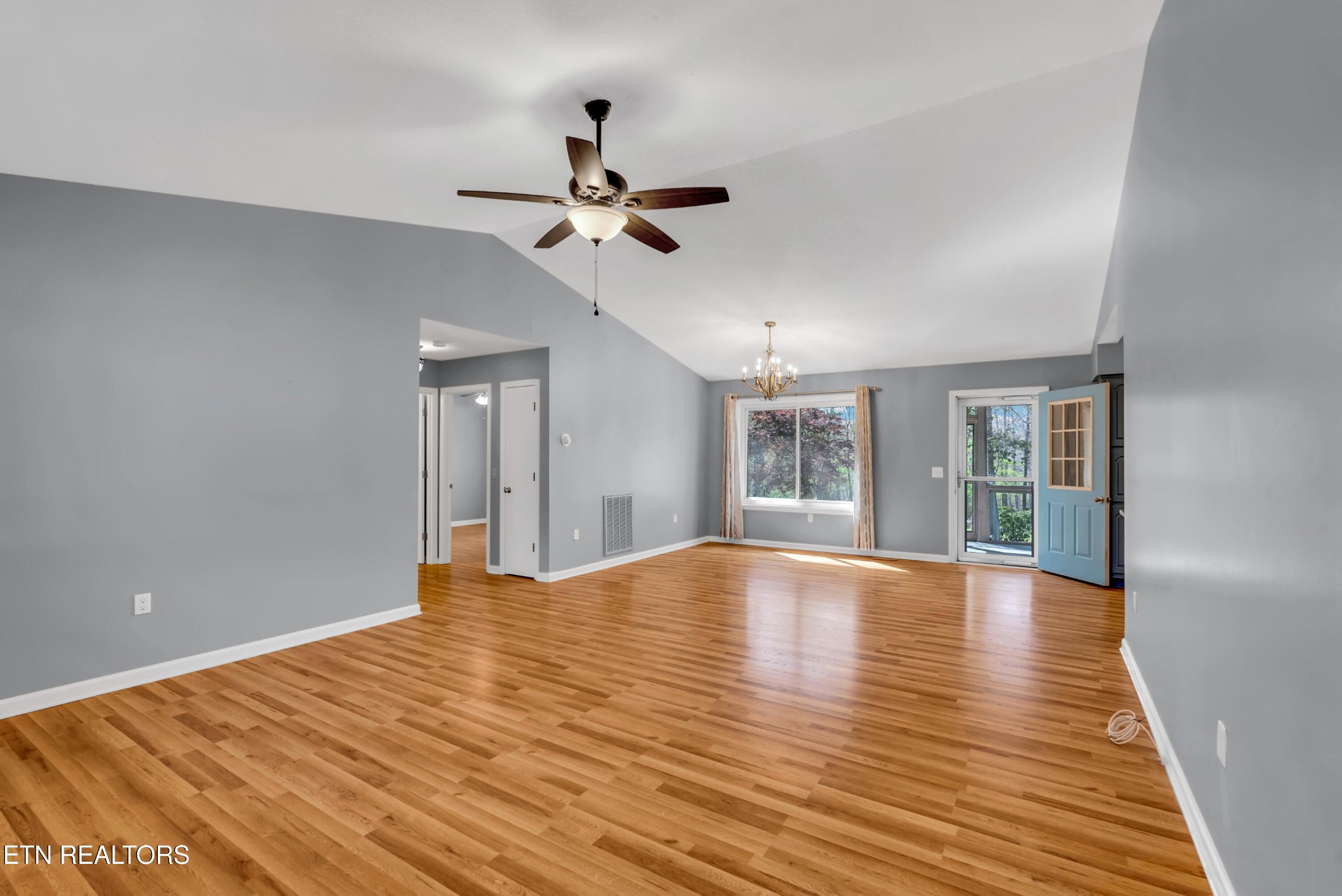 1954 Spruce Loop Crossville TN 38555