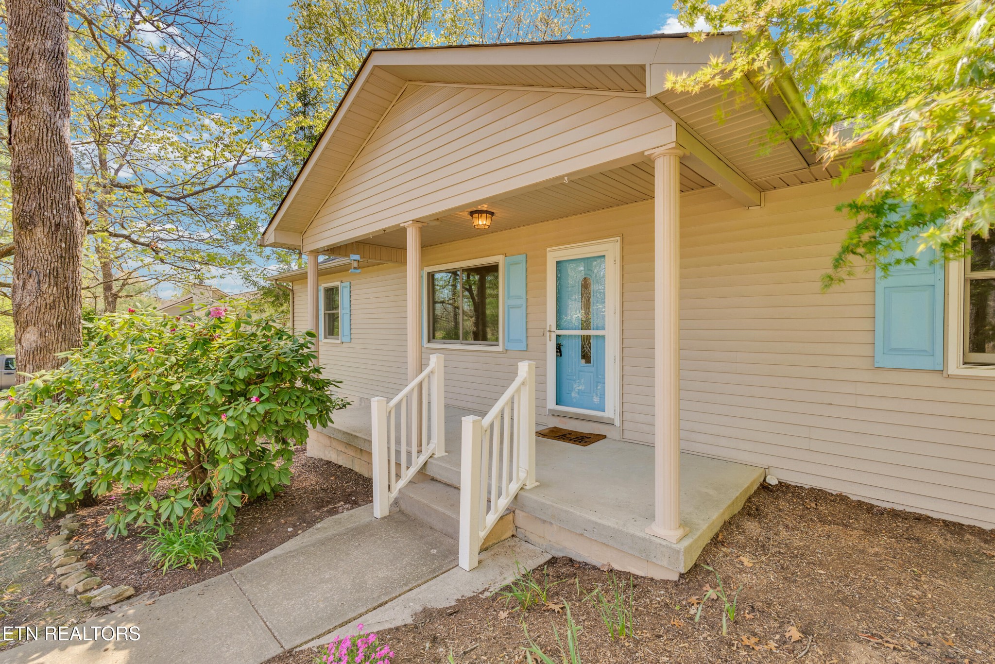 1954 Spruce Loop Crossville TN 38555