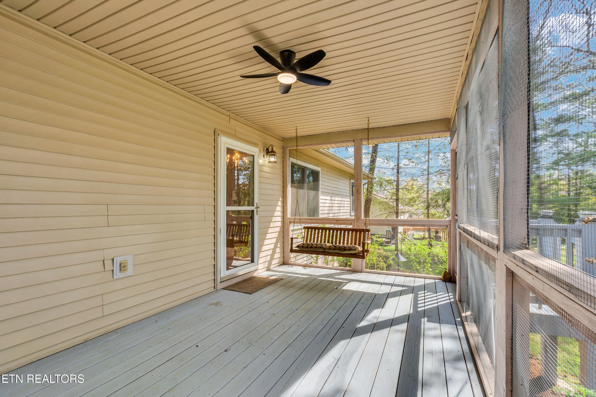 1954 Spruce Loop Crossville TN 38555