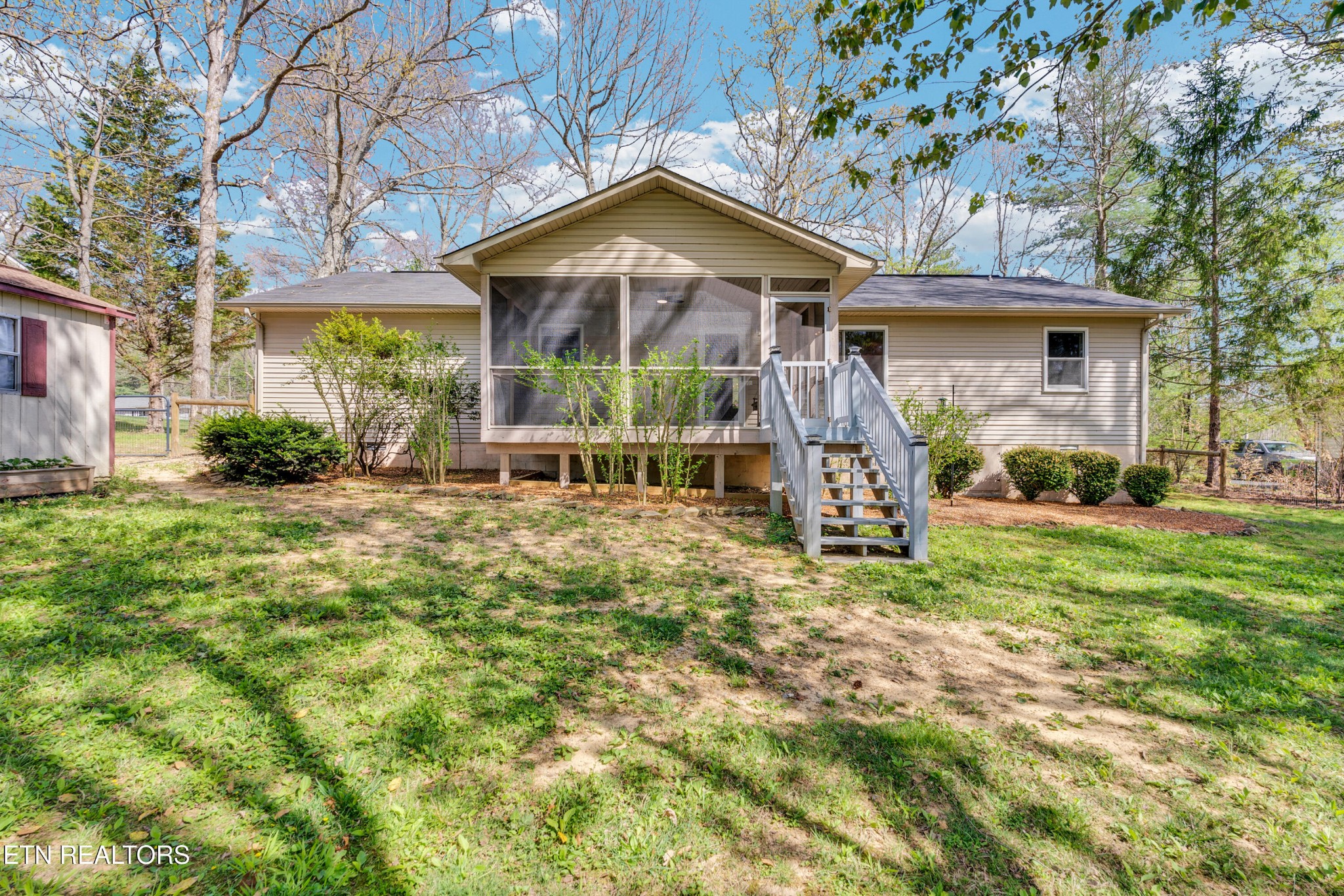 1954 Spruce Loop Crossville TN 38555