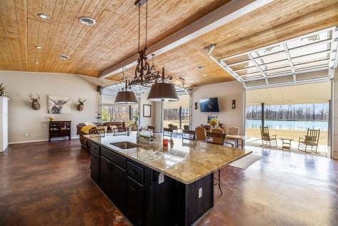 1273 Craggie Hope Road Kingston Springs TN 37082